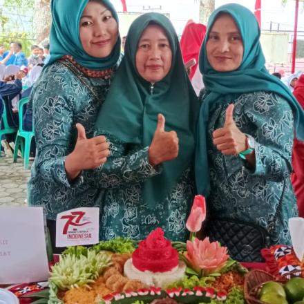 Lomba Tumpeng tingkat Pekon di Kec Balik Bukit